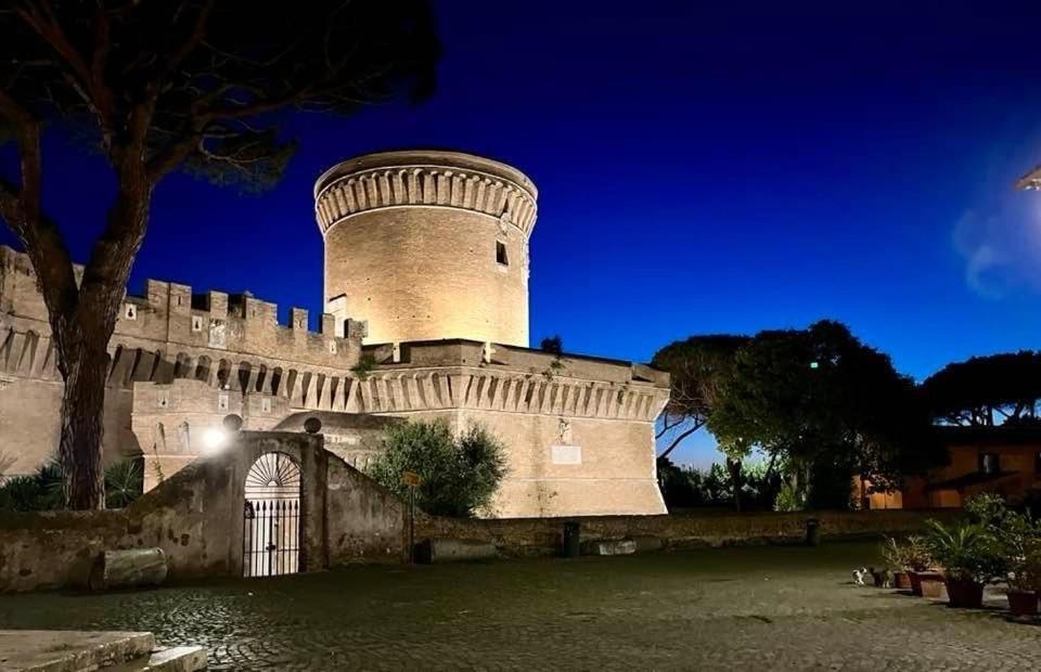 شقة La Casa Di Elia E Italo أوستِيا أنتيكا المظهر الخارجي الصورة